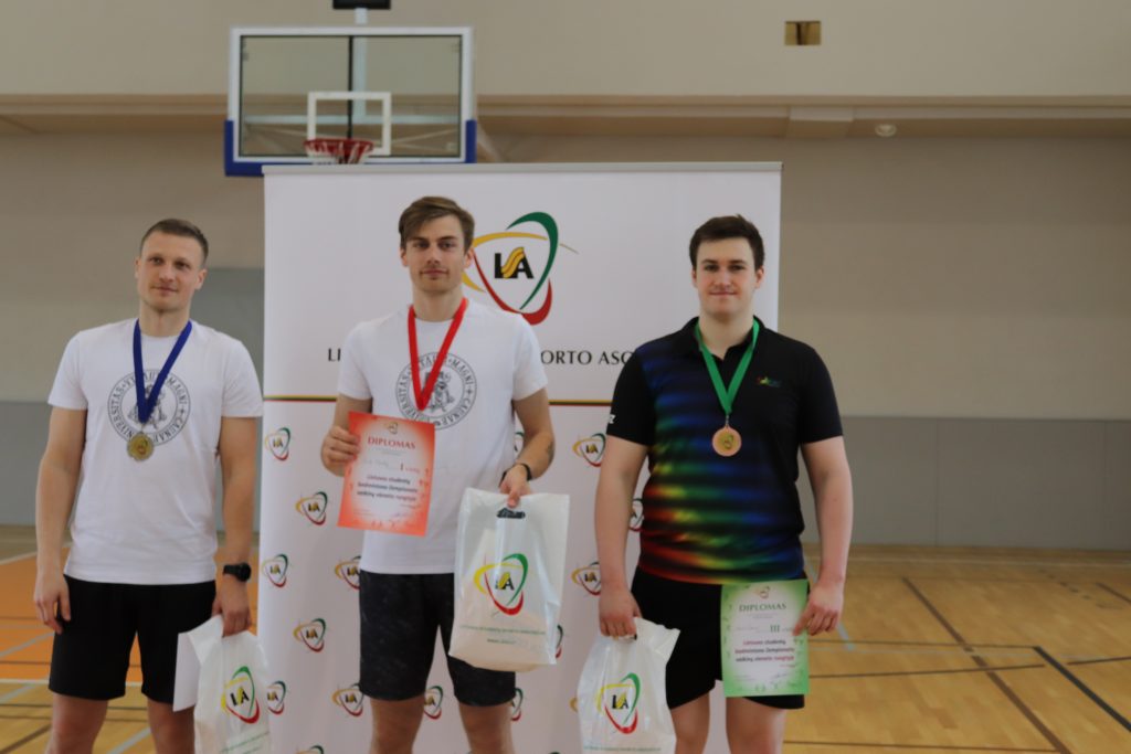 Akimirkos iš Lietuvos studentų badmintono čempionato 2022